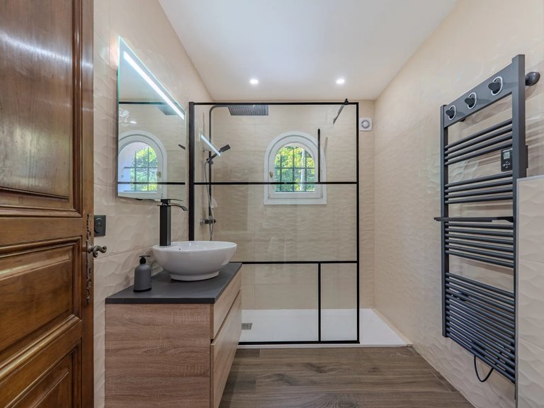 Villa for Sale in Mougins, Mougins, Valbonne, Grasse Area 10