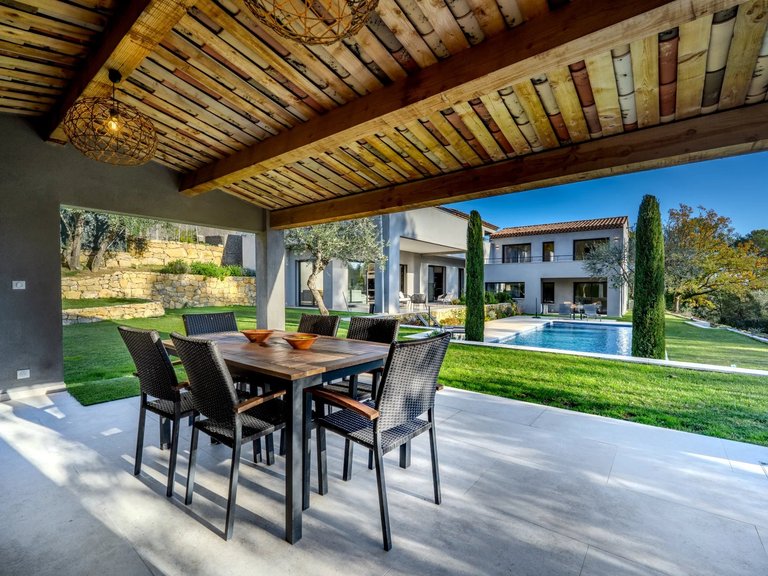 Villa for Sale in Le Rouret, Mougins, Valbonne, Grasse Area 5