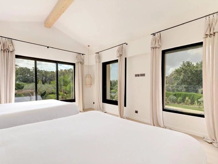 Villa for Sale in Mougins, Mougins, Valbonne, Grasse Area 11