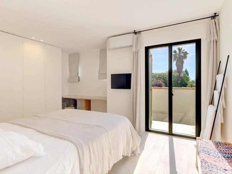 Villa for Sale in Mougins, Mougins, Valbonne, Grasse Area 13