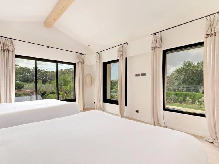 Villa for Sale in Mougins, Mougins, Valbonne, Grasse Area 14
