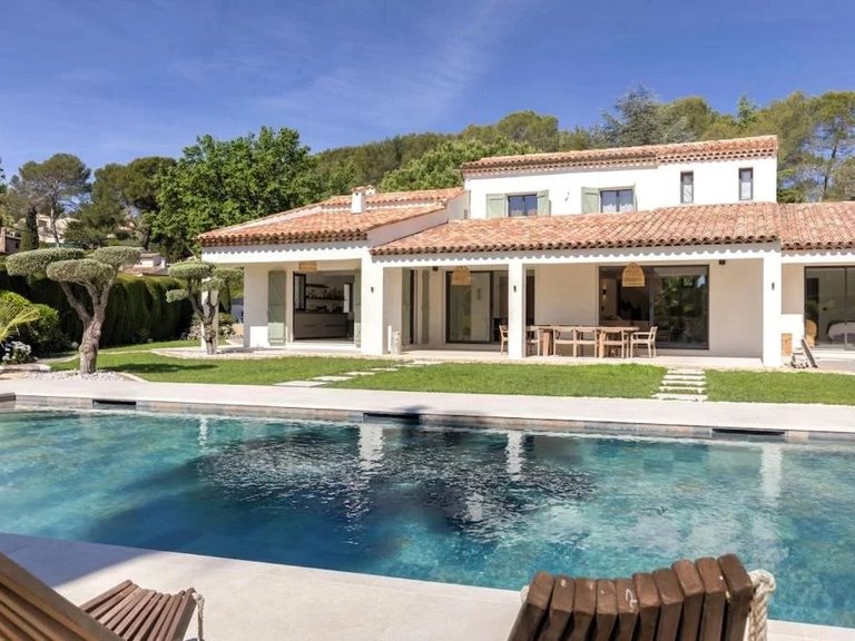 Villa for Sale in Mougins, Mougins, Valbonne, Grasse Area 3