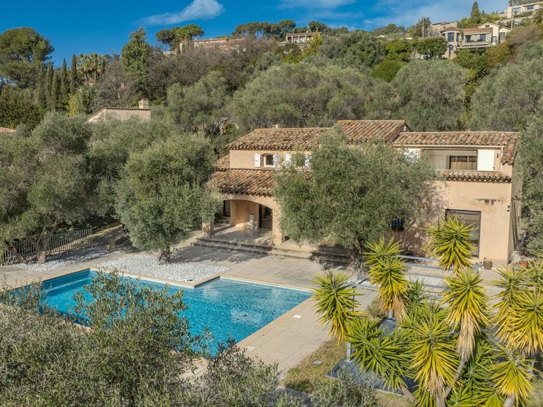 Villa for Sale in Mougins, Mougins, Valbonne, Grasse Area 2