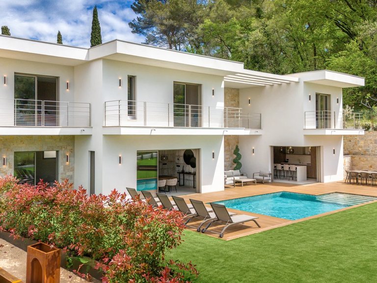 Villa for Sale in Mougins, Mougins, Valbonne, Grasse Area 1