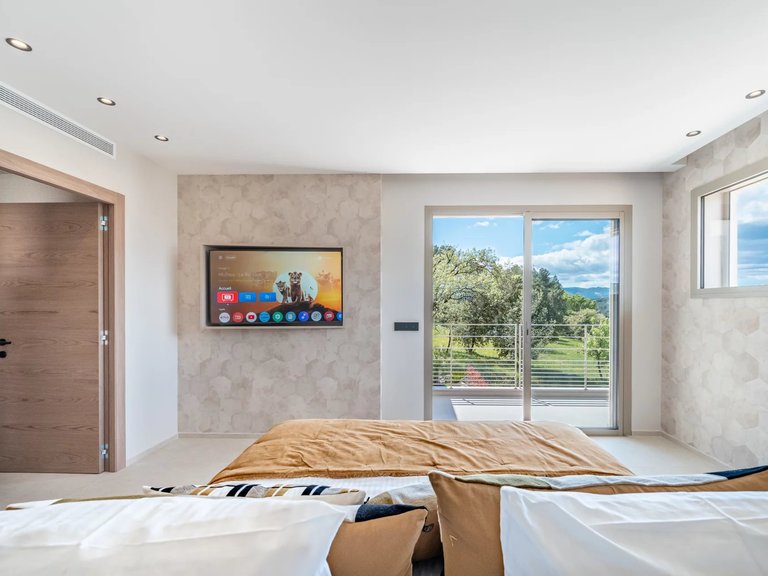 Villa for Sale in Mougins, Mougins, Valbonne, Grasse Area 12