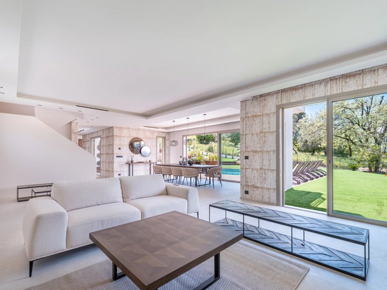Villa for Sale in Mougins, Mougins, Valbonne, Grasse Area 10