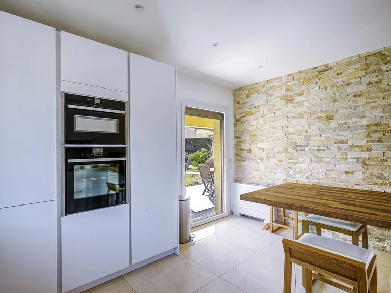 Villa for Sale in Mougins, Mougins, Valbonne, Grasse Area 13