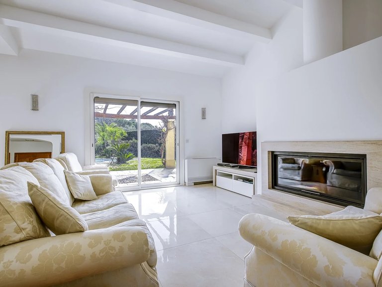 Villa for Sale in Mougins, Mougins, Valbonne, Grasse Area 9