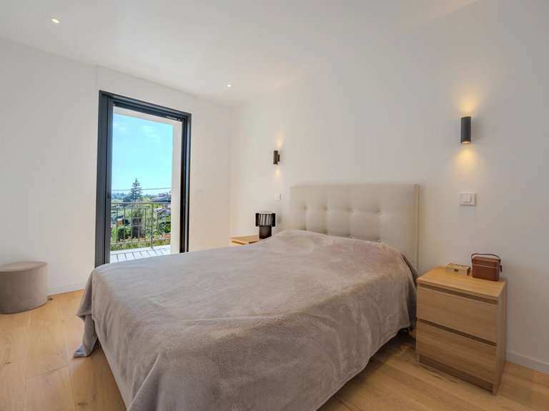 Villa for Sale in Chateauneuf Grasse, Mougins, Valbonne, Grasse Area 18