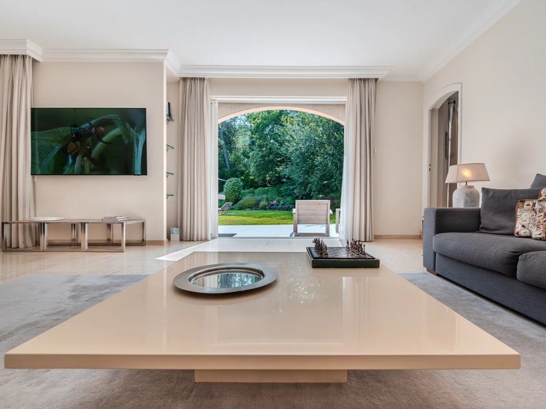 Villa for Sale in Mougins, Mougins, Valbonne, Grasse Area 4
