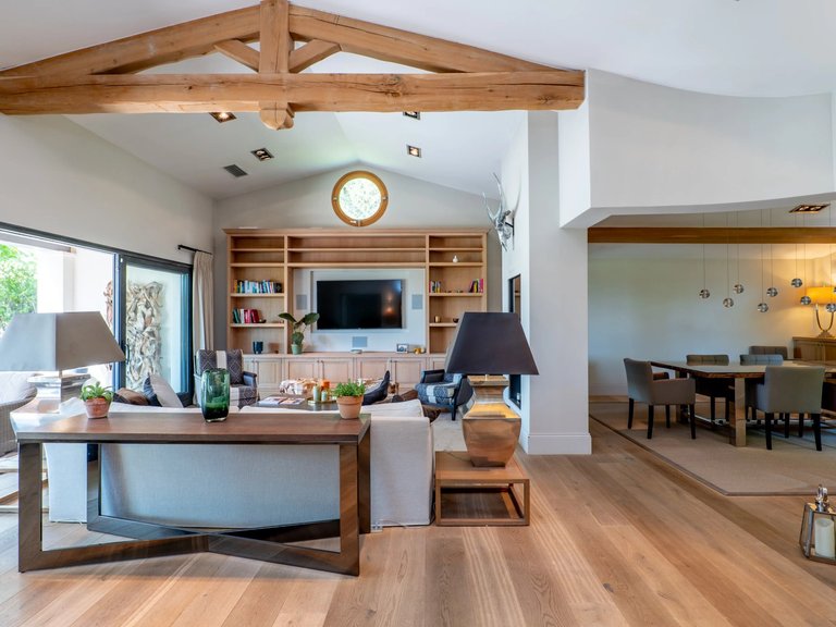 Villa for Sale in Mougins, Mougins, Valbonne, Grasse Area 17