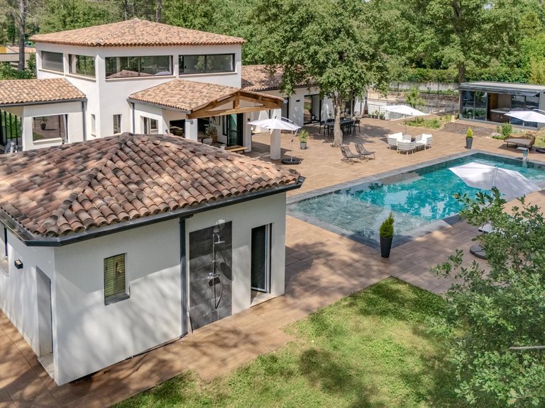 Villa for Sale in Fayence, Var Countryside (fayence, Lorgues, Cotignac) 8