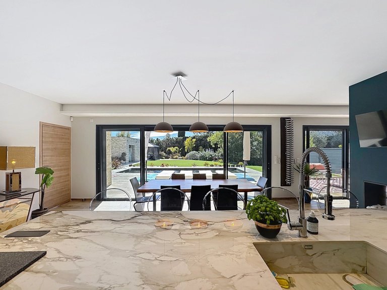 Villa for Sale in Mougins, Mougins, Valbonne, Grasse Area 20