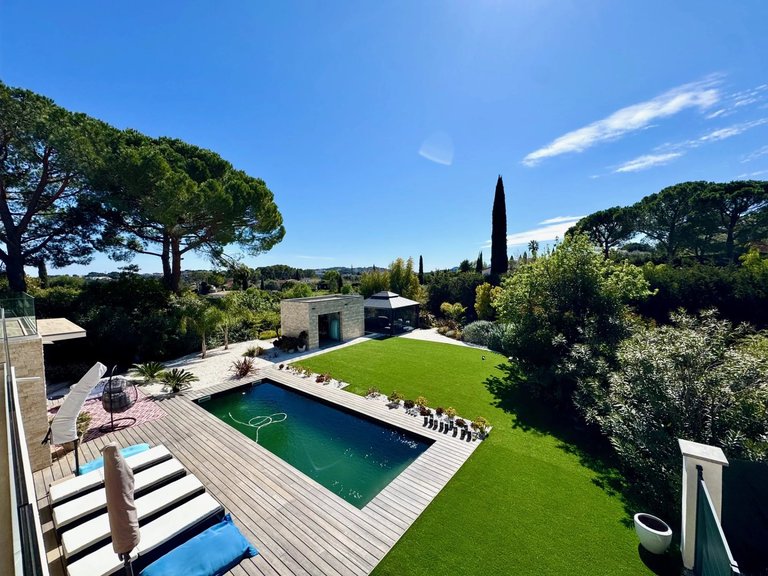 Villa for Sale in Mougins, Mougins, Valbonne, Grasse Area 3