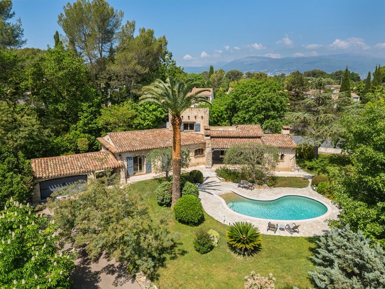 Villa for Sale in Mougins, Mougins, Valbonne, Grasse Area 1