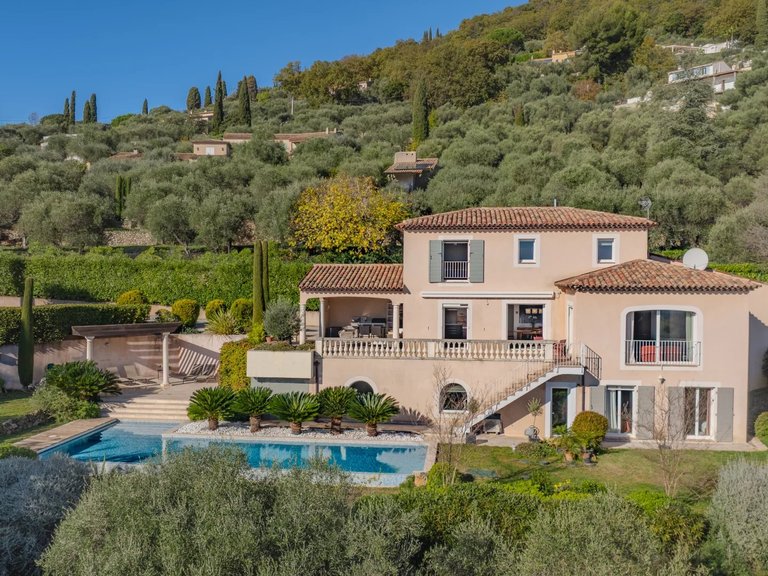 Villa for Sale in Cabris, Mougins, Valbonne, Grasse Area 3