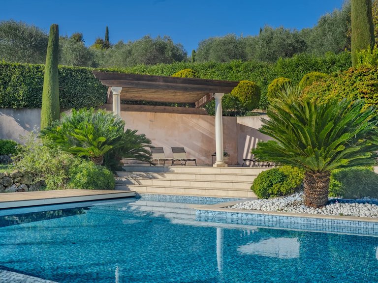 Villa for Sale in Cabris, Mougins, Valbonne, Grasse Area 10