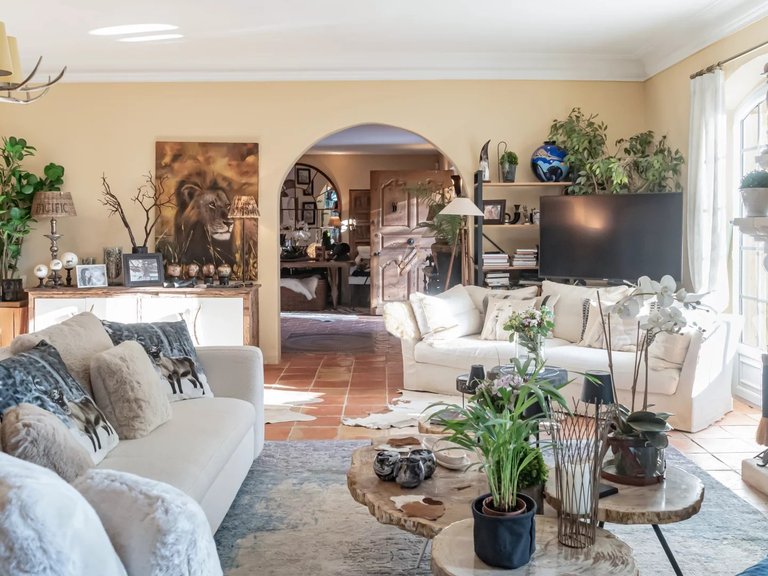 Villa for Sale in Roquefort Les Pins, Mougins, Valbonne, Grasse Area 18