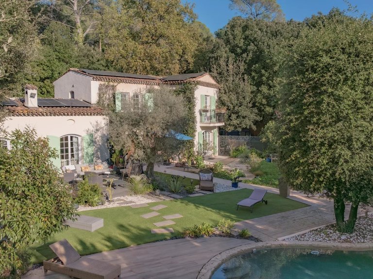 Villa for Sale in Roquefort Les Pins, Mougins, Valbonne, Grasse Area 3