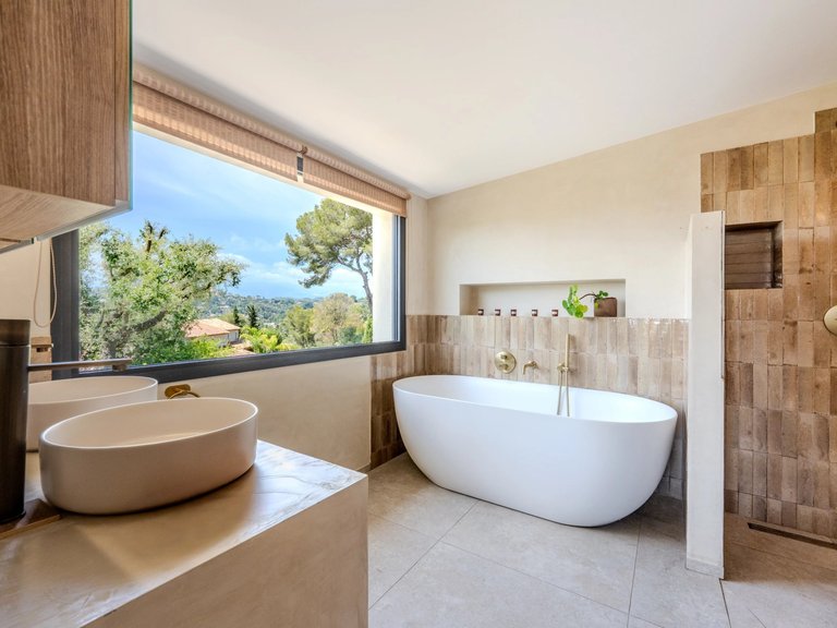 Villa for Sale in Mougins, Mougins, Valbonne, Grasse Area 16