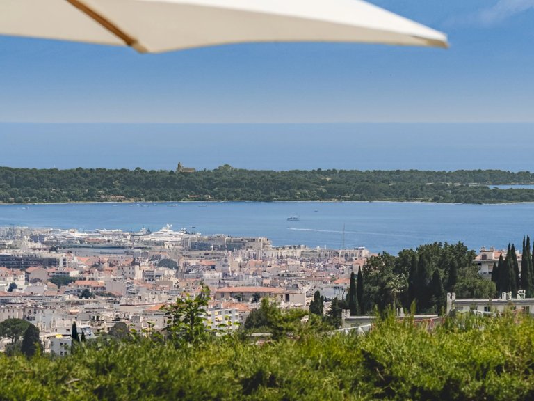 Villa for Sale in Mougins, Mougins, Valbonne, Grasse Area 5