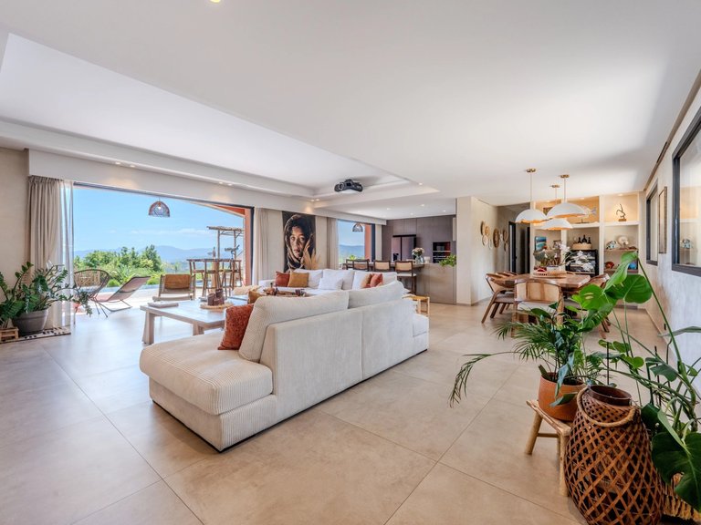 Villa for Sale in Mougins, Mougins, Valbonne, Grasse Area 8