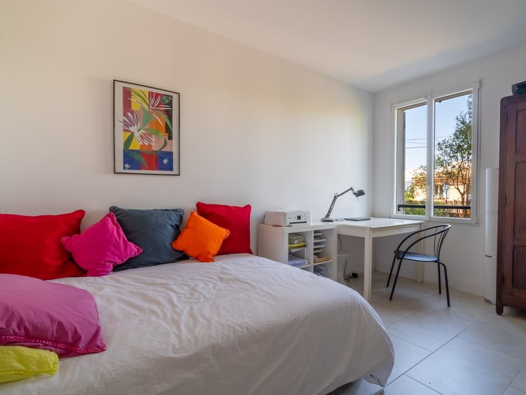 Villa for Sale in Le Brusc, Provence Coast (cassis To Cavalaire) 12