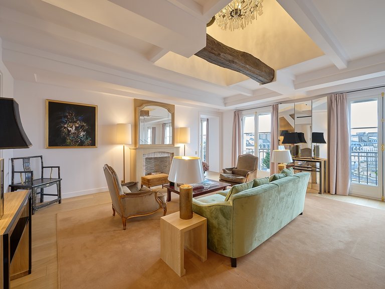 Apartment for Sale in 8th (golden Triangle - Parc Monceau), Golden Triangle - Trocadéro (8th - 16th) 6