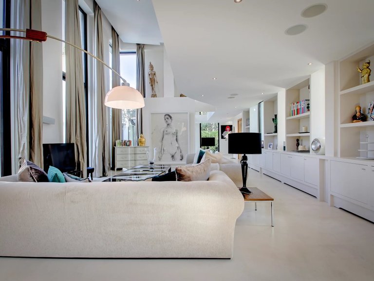 Villa for Sale in Saint Tropez, St. Tropez, Grimaud Area 11