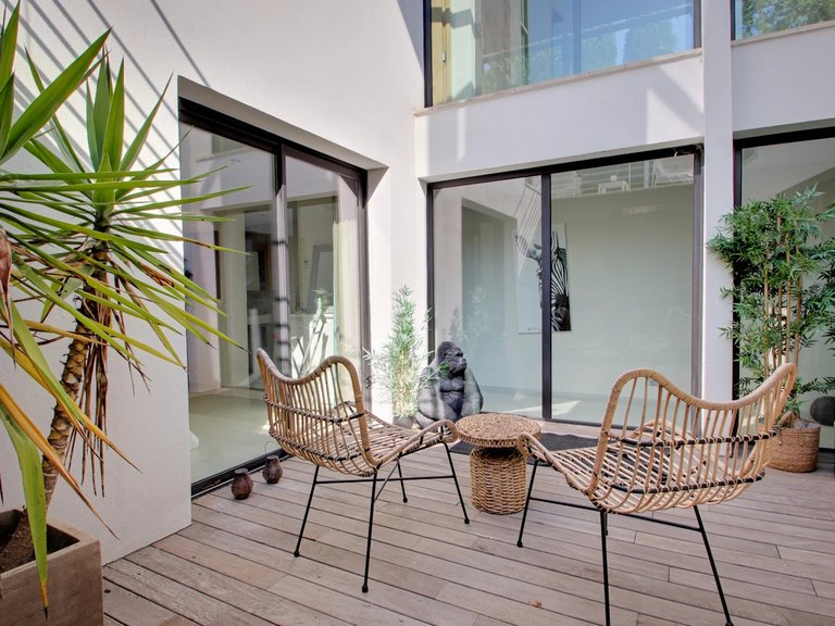 Villa for Sale in Saint Tropez, St. Tropez, Grimaud Area 9