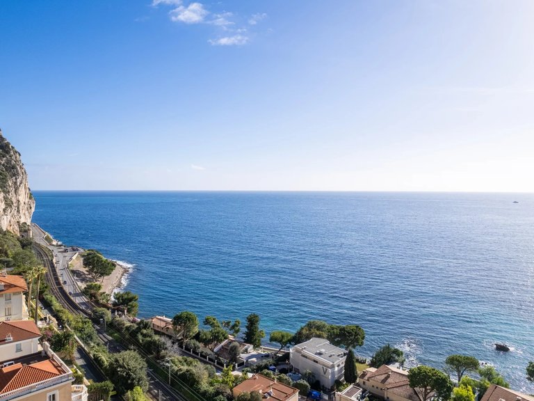 Villa for Sale in Beaulieu Sur Mer, Villefranche, Cap Ferrat Area 5