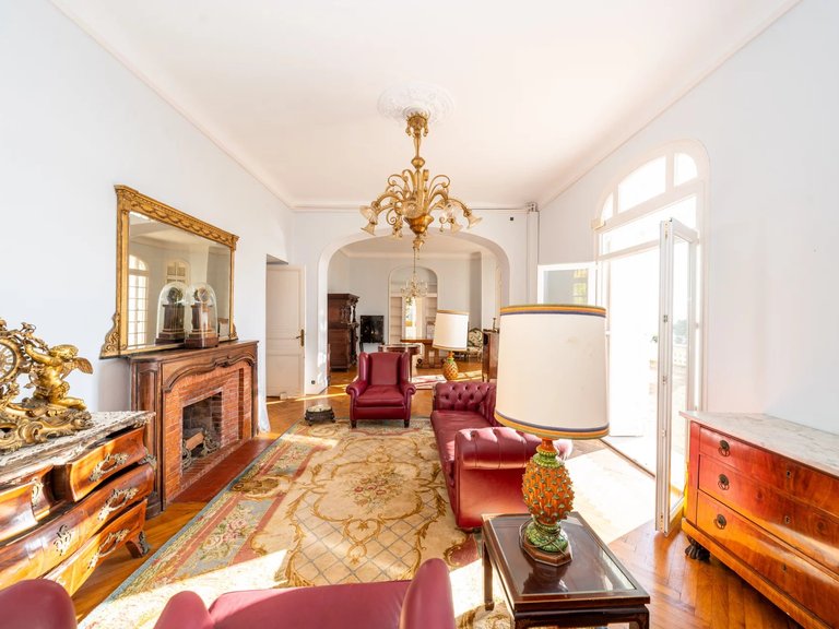 Villa for Sale in Beaulieu Sur Mer, Villefranche, Cap Ferrat Area 11