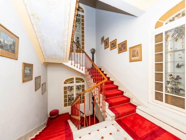 Villa for Sale in Beaulieu Sur Mer, Villefranche, Cap Ferrat Area 13