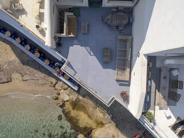 Villa for Sale in Marseille, Marseille & Cote Bleu 1