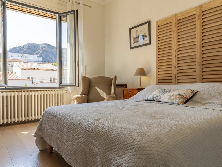 Villa for Sale in Marseille, Marseille & Cote Bleu 16