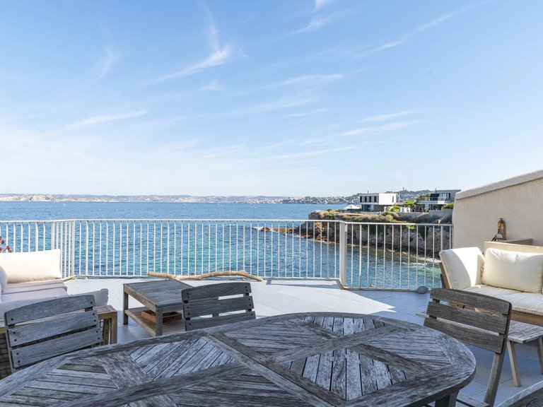 Villa for Sale in Marseille, Marseille & Cote Bleu 9