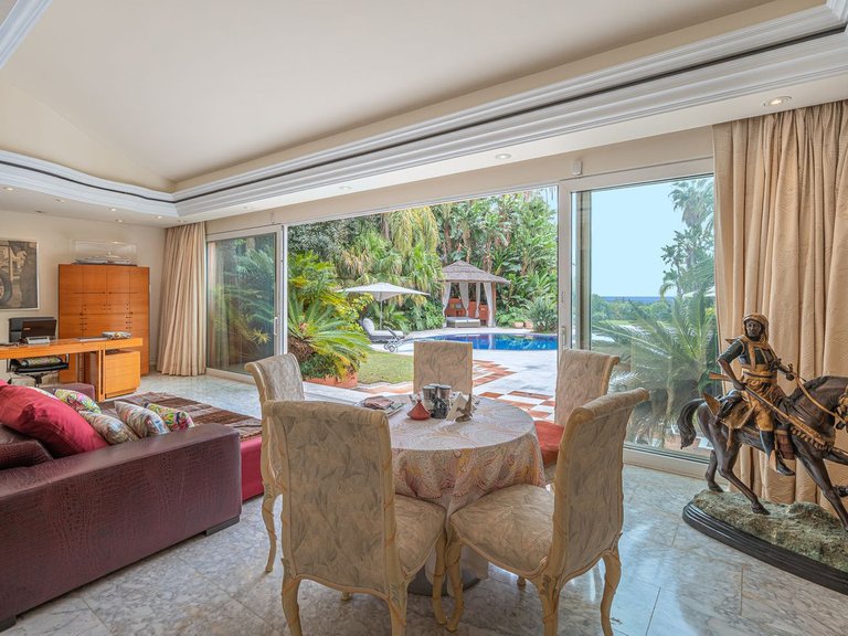 Villa for Sale in Nagueles, Marbella Area 10