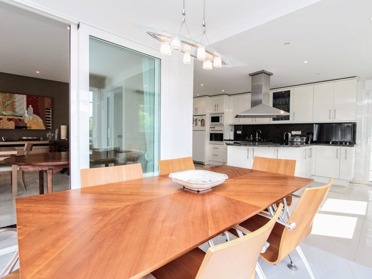 Villa for Sale in San Pedro De Alcántara, Marbella Area 7