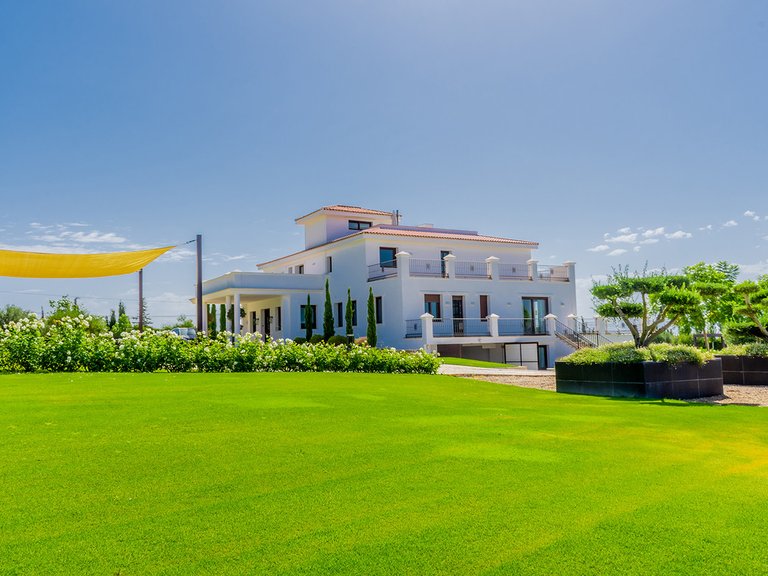 Villa for Sale in Guadalmina Alta, Marbella Area 3