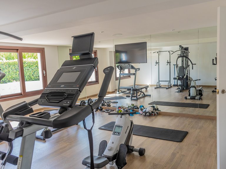 Villa for Sale in Guadalmina Alta, Marbella Area 20