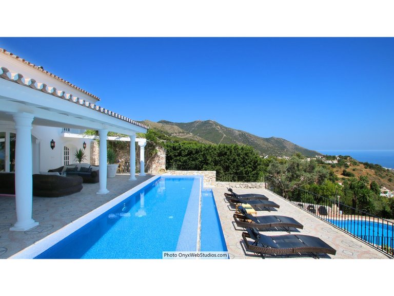 Villa for Sale in Mijas Pueblo, Marbella Area 1