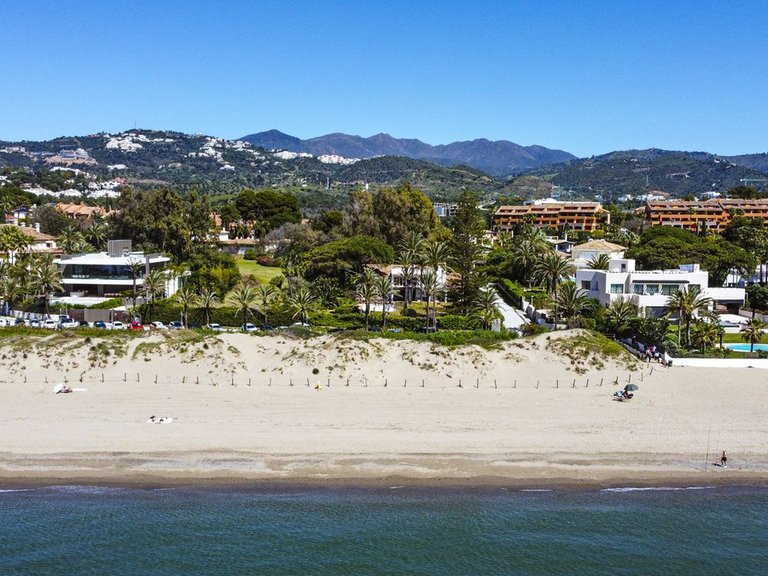 Villa for Sale in Los Monteros, Marbella Area 1