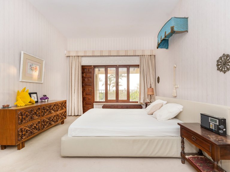 Villa for Sale in Los Monteros, Marbella Area 11