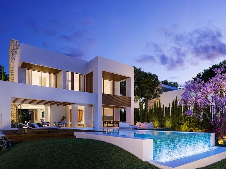 Villa for Sale in The Golden Mile, Marbella Area 6