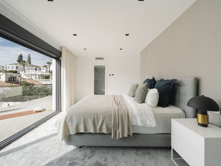 Villa for Sale in Nueva Andalucía, Marbella Area 14