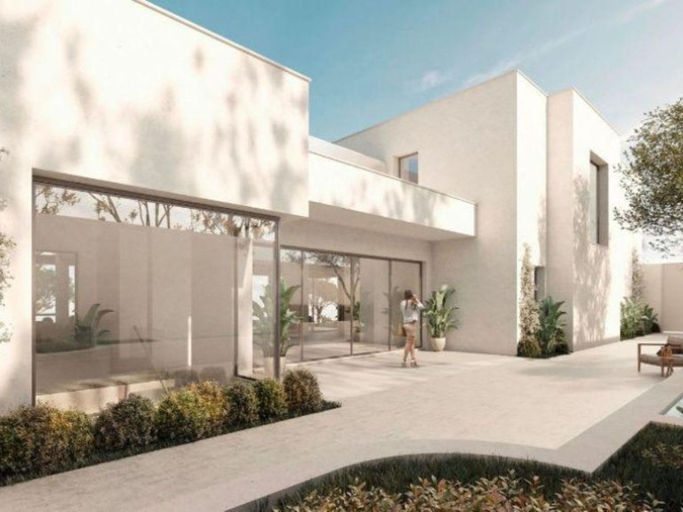 Villa for Sale in Sotogrande, Marbella Area 5