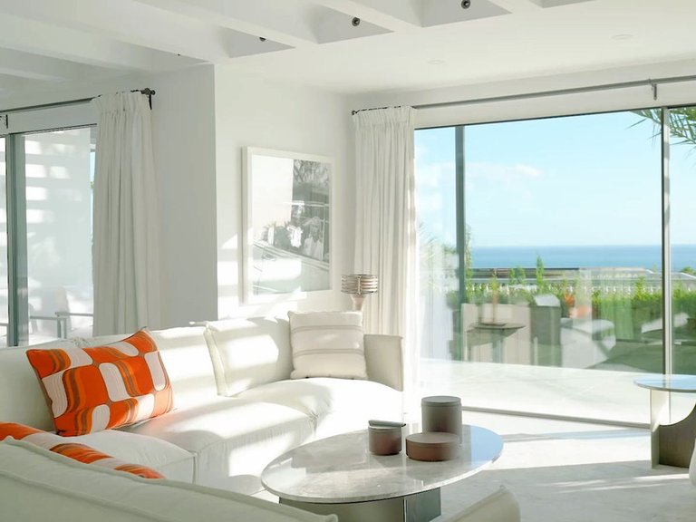 Villa for Sale in The Golden Mile, Marbella Area 15