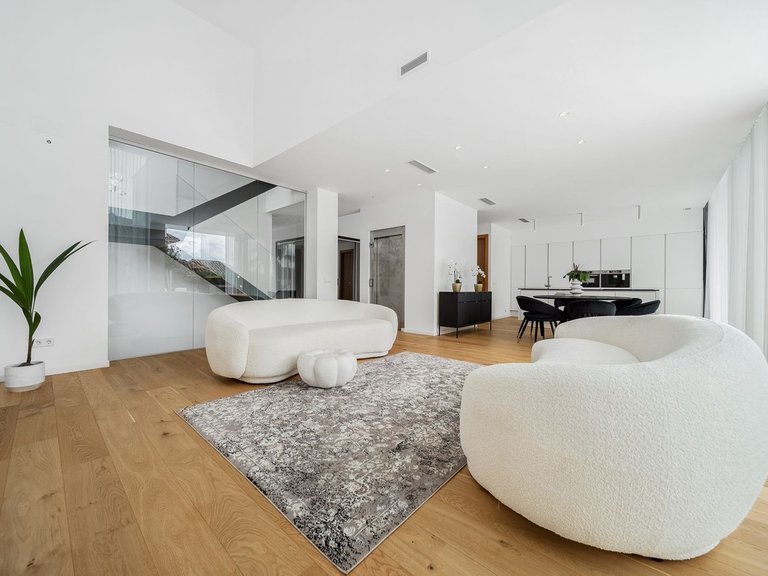 Villa for Sale in Marbesa, Marbella Area 7