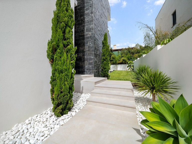 Villa for Sale in Marbesa, Marbella Area 8