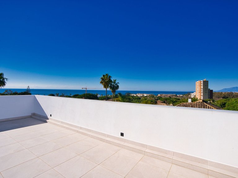 Villa for Sale in Marbesa, Marbella Area 19